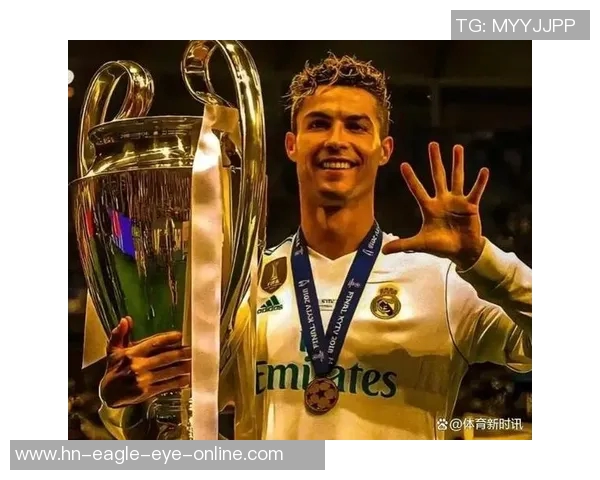 全球女性心中的十大足球偶像球星揭秘 他们为何如此受追捧