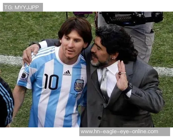 欧洲足球巨星风云:从梅西到C罗的传奇轨迹与影响力分析 欧洲足球巨星风云:从梅西到C罗的传奇轨迹与影响力分析