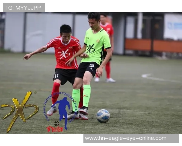 足球球星普通话配音素材集锦展现球场英雄的别样风采与语言魅力